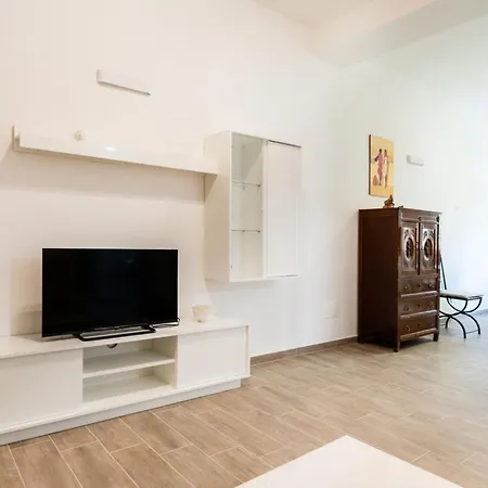 Venus By Wonderful Italy