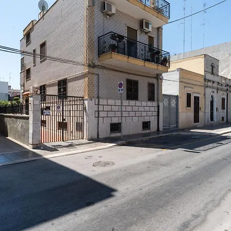 Venus By Wonderful Italy * 바리